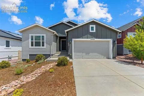 6618 Cumbre Vista Way, Colorado Springs, CO 80924