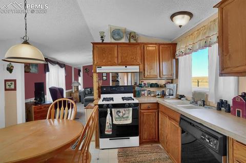 4685 S Yoder Rd, Yoder, CO 80864 photo 13