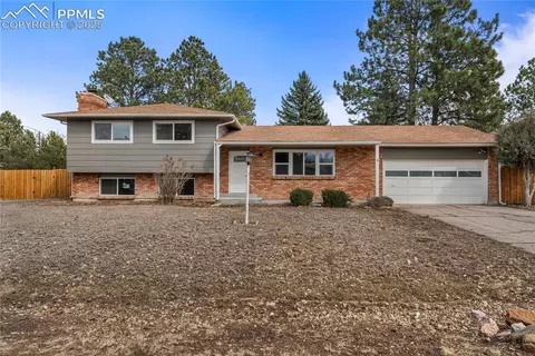 6931 Palace Dr, Colorado Springs, CO 80918