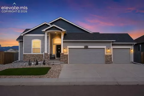 6790 Phantom Way, Colorado Springs, CO 80925
