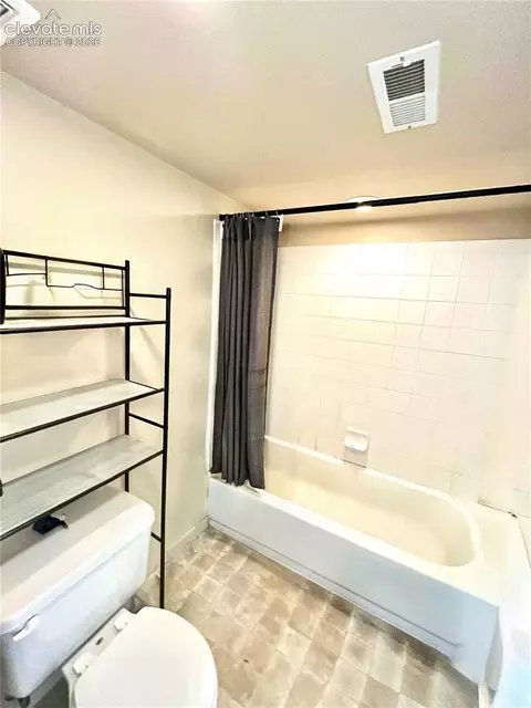 Bath - 9845 Everglades Dr, Peyton, CO 80831 photo 7 of 7