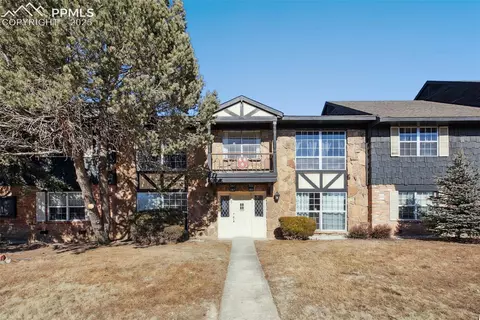 2902 Airport Rd #207, Colorado Springs, CO 80910