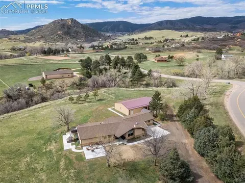 7078 Rainbow Creek Rd, Sedalia, CO 80135