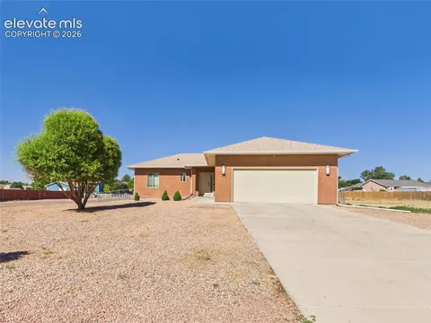 231 S Wiggins Dr, Pueblo West, CO 81007