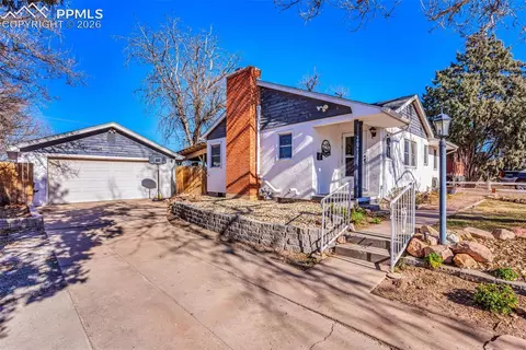 3011 Vail Ave, Pueblo, CO 81005