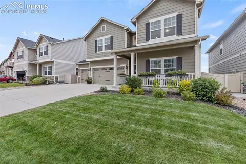 8079 Glory Dr, Colorado Springs, CO 80924