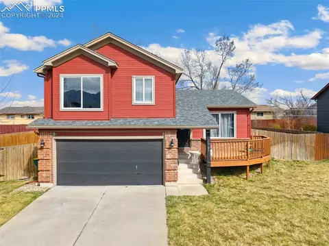 1767 S Canoe Creek Dr, Colorado Springs, CO 80906