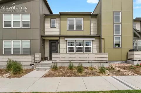 1627 Blue Sapphire Vw, Colorado Springs, CO 80908