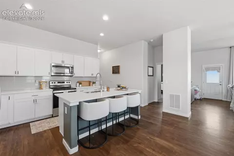 Kitchen - 10198 Golf Crest Dr, Peyton, CO 80831 photo 1 of 4