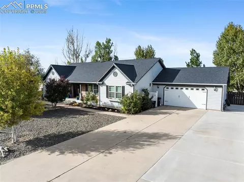 477 S Escalante Dr, Pueblo West, CO 81007