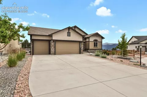 16472 Golden Sun Way, Monument, CO 80132