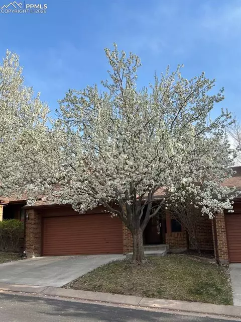 4851 Evening Sun Ln, Colorado Springs, CO 80917