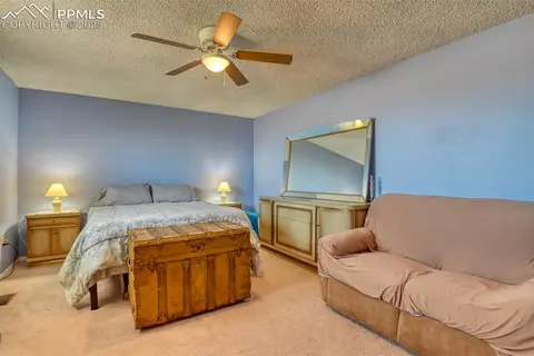 Bedroom - 10970 Garrett Rd, Peyton, CO 80831 photo 11 of 13