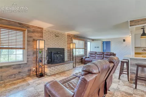 Living - 10970 Garrett Rd, Peyton, CO 80831 photo 3 of 5