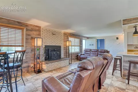 Living - 10970 Garrett Rd, Peyton, CO 80831 photo 4 of 5