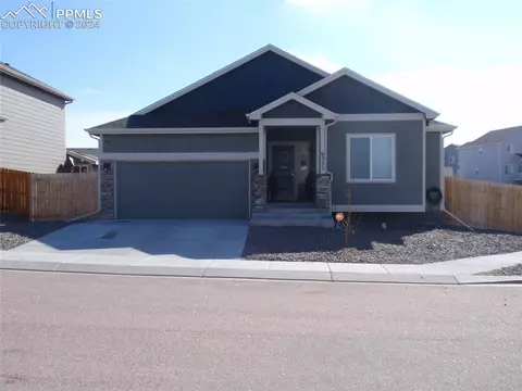 6551 Weiser Dr, Colorado Springs, CO 80925
