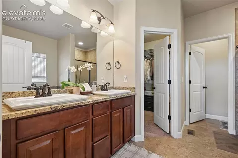 Bath - 10071 Mount Princeton Dr, Peyton, CO 80831 photo 1 of 5