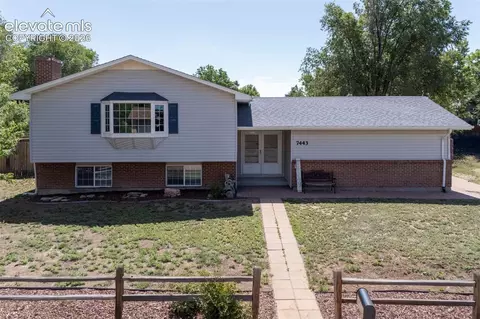 7443 Franconia Dr, Fountain, CO 80817