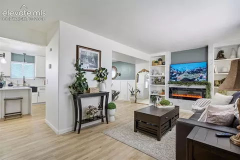Living - 10065 Litchfield St, Peyton, CO 80831 photo 4 of 6