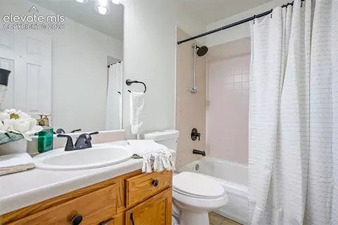 Bath - 10065 Litchfield St, Peyton, CO 80831 photo 4 of 6