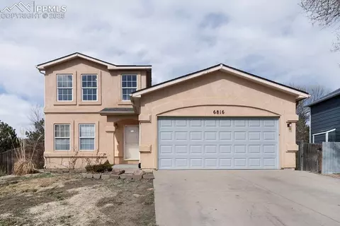 6816 Fountain Ridge Cir, Fountain, CO 80817