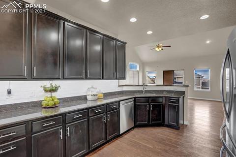 10598 Mount Evans Dr, Peyton, CO 80831 photo 12