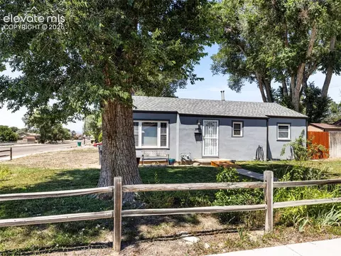 2901 San Isabel Ave, Pueblo, CO 81008