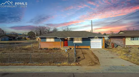 2537 Ivanhoe Dr, Colorado Springs, CO 80911