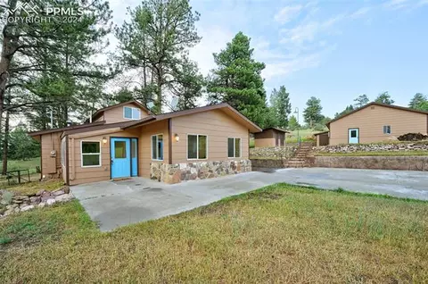 15 Roger Cir, Florissant, CO 80816