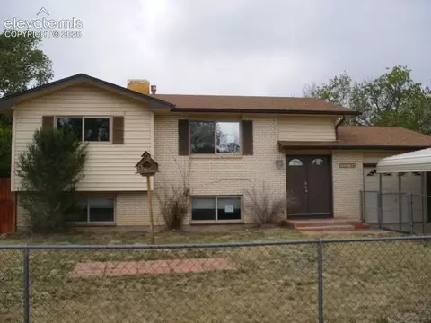 7210 Metropolitan St, Colorado Springs, CO 80911