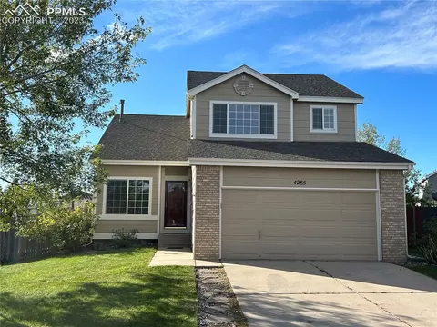 4285 Gracewood Dr, Colorado Springs, CO 80920