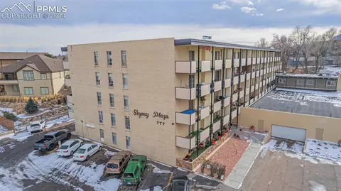 777 Saturn Dr #411, Colorado Springs, CO 80905