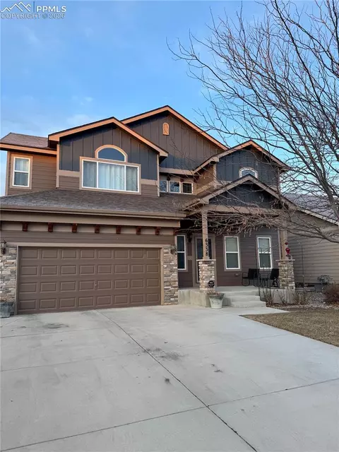 6338 Bearcat Loop, Colorado Springs, CO 80925