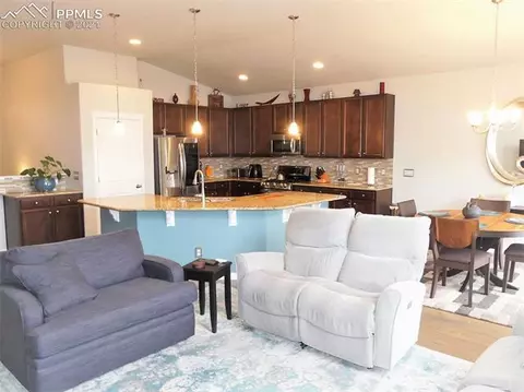 10038 Beckham St, Peyton, CO 80831 photo 6