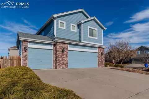 7498 Straggler Cir, Colorado Springs, CO 80922