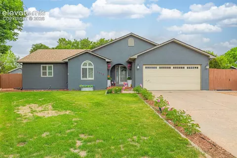 1412 Redwood Ct, Canon City, CO 81212
