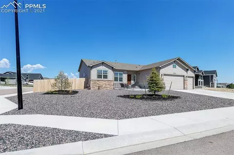 9804 Devoncove Dr, Peyton, CO 80831 photo 2