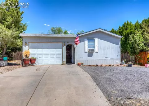 173 E Homer Dr, Pueblo, CO 81007
