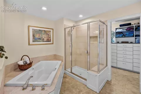 Bath - 4882 Antelope Trl, Elbert, CO 80106 photo 3 of 6