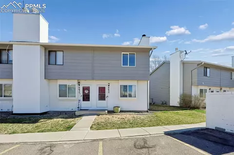 6633 Proud Eagle Ct, Colorado Springs, CO 80915