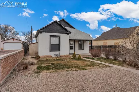 2307 W 13th St, Pueblo, CO 81003