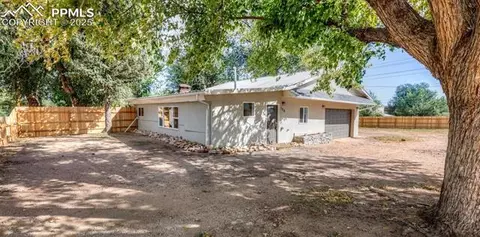 1519 Arch St, Colorado Springs, CO 80904