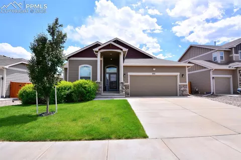10511 Desert Bloom Way, Colorado Springs, CO 80925