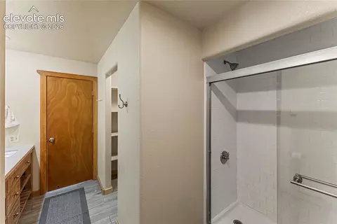 Bath - 3543 Blue Mesa Dr, Divide, CO 80814 photo 2 of 4