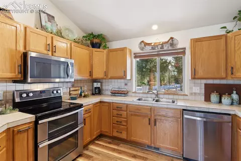 4055 Omer Ln, Divide, CO 80814 photo 11