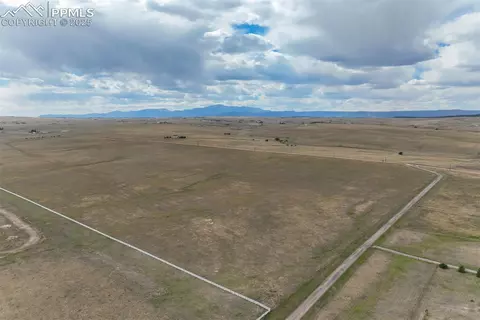 18235 Black Forest Rd, Colorado Springs, CO 80908