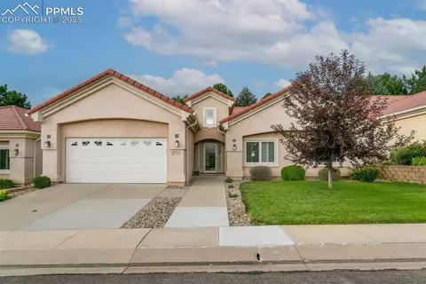 2716 La Strada Grande Hts, Colorado Springs, CO 80906