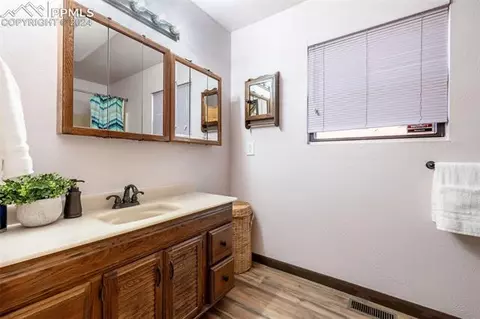 2626 Ames St, Edgewater, CO 80214 photo 12