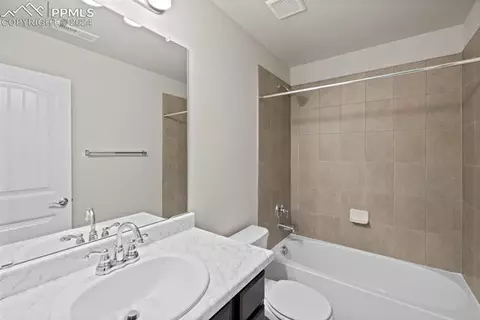 6552 Tillamook Dr, Colorado Springs, CO 80925