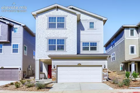 2664 Lower Crags Pt, Colorado Springs, CO 80904